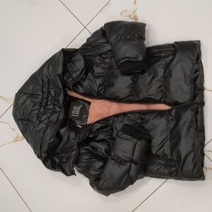 Kids Size 5 Black Puffer Jacket Flawed